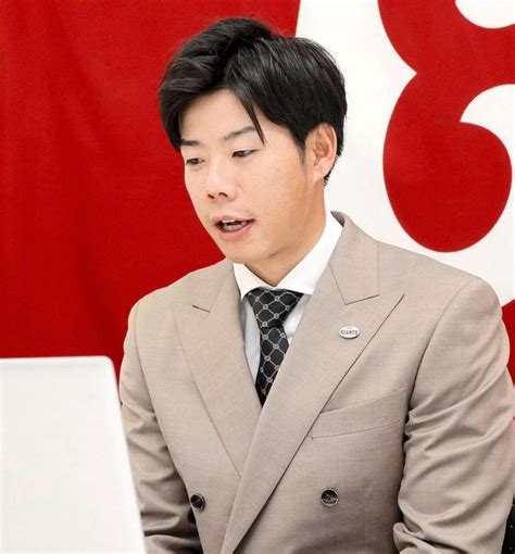 巨人・松原 来季背番号「59」に変更「気持ち新たに」 900万円減でサイン野球デイリースポーツ Online