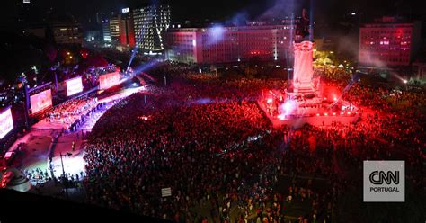 A Incr Vel Festa Do Benfica No Marqu S Cnn Portugal