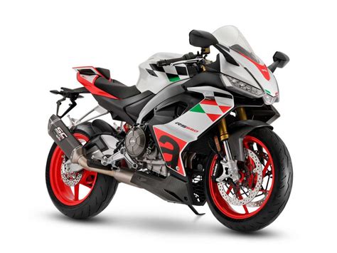 2023 Aprilia Rs660 Extrema海外發表：碳纖維部件上身，中量級街跑再進化！