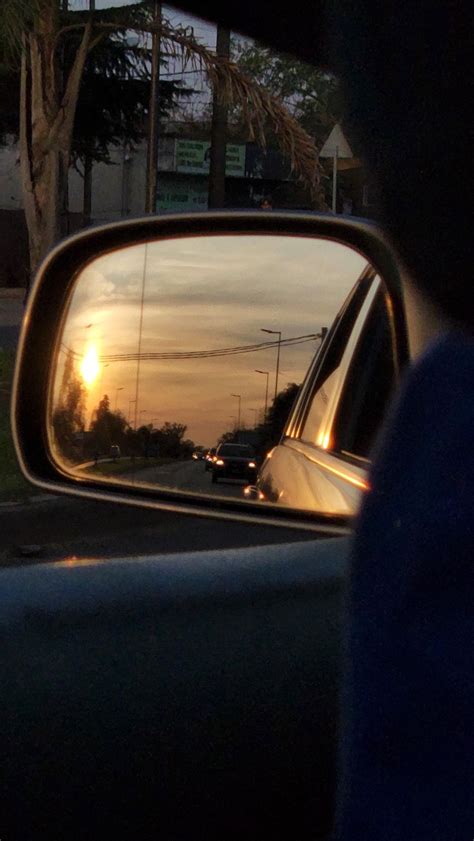 Car Mirror Life