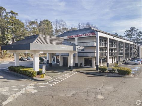 9995 Old Dogwood Rd, Roswell, GA 30076 - Economy Hotel Roswell | LoopNet