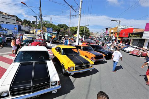 Itapevi promove 5º Encontro de Carros Antigos Agência Itapevi de Notícias