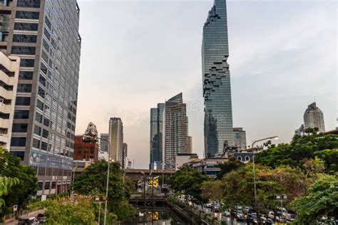 Silom Skyscrapers Skyline Bangkok Editorial Image - Image of skyscraper, nonsi: 152432015