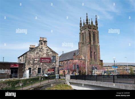 St Marys Church Town Centre Kirkintilloch Scotland Stock Photo Alamy