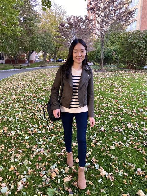 Loft Ann Taylor sales are attracting thousands of shoppers today 30