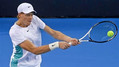 Atp Pechino Sinner Lotta Soffre E Vola In Semifinale Ora C