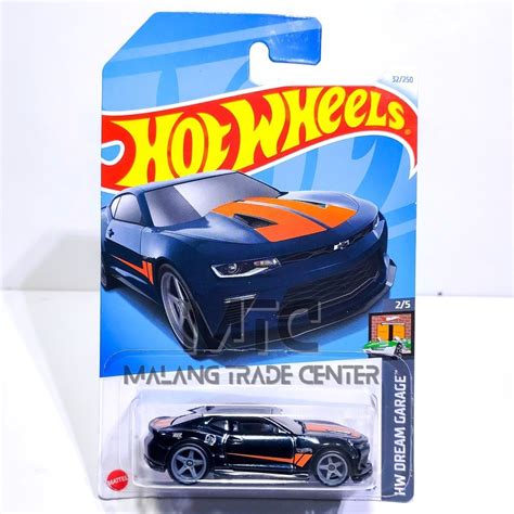 Hot Wheels 18 Camaro Ss Super Treasure Hunt Ths B 2024 Shopee Malaysia