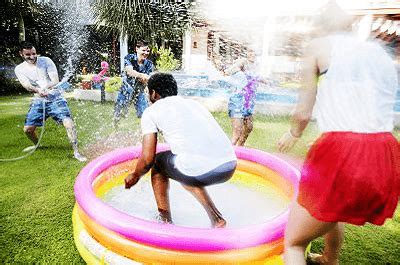 Dicas para escolher sua piscina inflável Le Biscuit