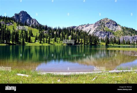 Upper Crystal Lake, Mt. Rainier National Park Stock Photo - Alamy