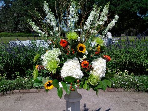 Bird Bath Flower Container For Ceremony