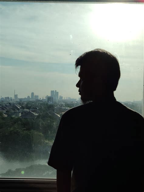 Ardhi Mohamad – Medium