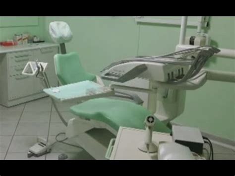 Poggiomarino Na Scoperto Un Falso Dentista Denunciato Enne Live