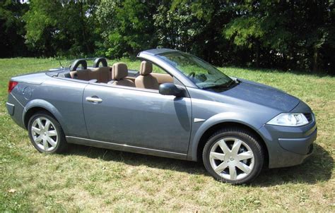 Renault Megane II Coupe Cabriolet 2 0dCi Bj 2006 Details