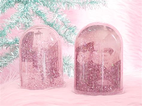 Scathingly Brilliant: DIY Christmas movie snow globes