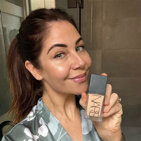 NARS Light Reflecting Foundation Weeklybangalee