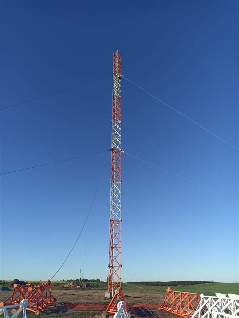 High Quality Low Cost Guyed Mast Pole Tower Mobile Tower Steel Tower