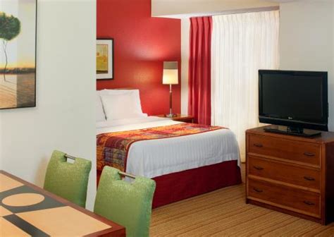 Excellent Overnight Review Of Hampton Inn Long Islandislandia