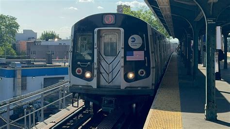 MTA NYCT R46 R143 R160 R179 R211 A C J L Z Train Action At