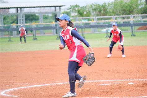 最新消息 柯夏愛即刻救援 南投女壘扣倒高雄成功衛冕 110年全國運動會