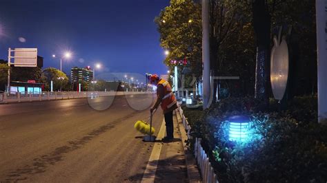 【4k】夜间环卫工人打扫街道 3840x2160 高清视频素材下载 编号 5854549 实拍视频 光厂 Vj师网