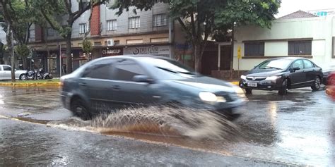 Defesa Civil Emite Alerta De Chuvas Intensas Raios E Vendaval Nas