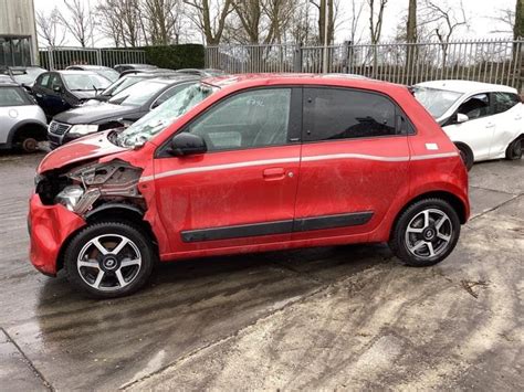 Renault Twingo Iii Sce V Schrottauto Rot