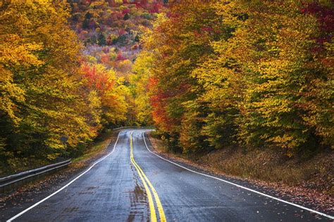 New England Road Trips Spectacular Routes Where To Stay Fall