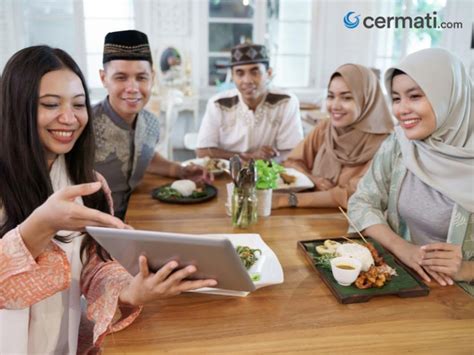 6 Ide Ngabuburit Online Seru Yang Bikin Betah Di Rumah Republika Online