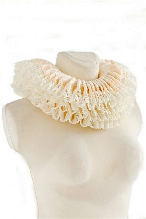 Creamy Elizabethan Neck Ruff Tudor Ruffled Collar Historical