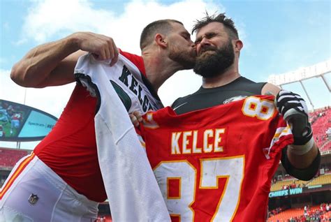 Kelce brothers, Jason and Travis, grew up amid 'enjoyable chaos'