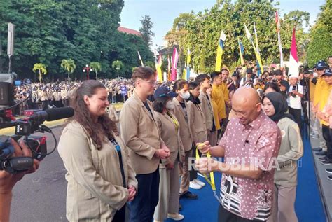 Kkn Periode Ugm Terjunkan Mahasiswa Republika Online