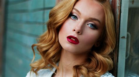 6 Chic Hair Ideas For NYE To Complete Your Look Makeup Tutorials