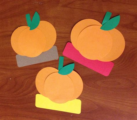 Easy Fall Pumpkin Door Decs Ra Door Tags Diy Name Tags Door Decks