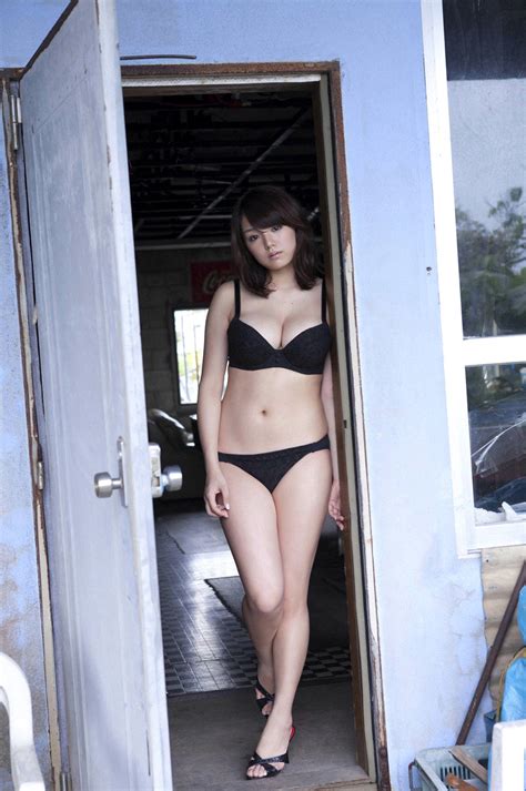 Ai Shinozaki Sexy Black Bikini Sexy Girl Japanese Model Part