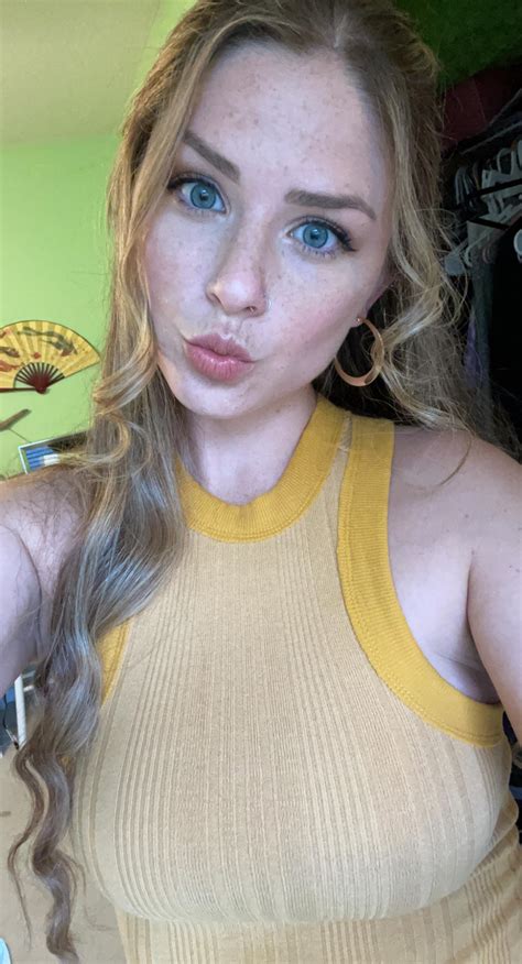 Do You Like My Freckles Rfreckledgirls