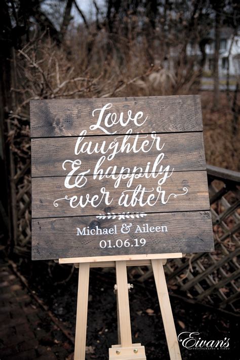 Wedding Welcome Sign Ideas To Use On Your Wedding Day