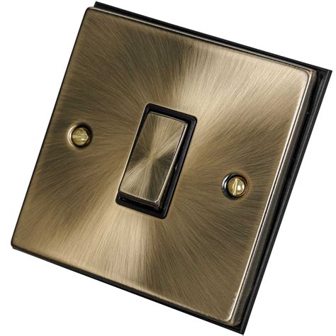 Scolmore Click Deco 10A 1 Gang Intermediate Switch Metal Black Insert