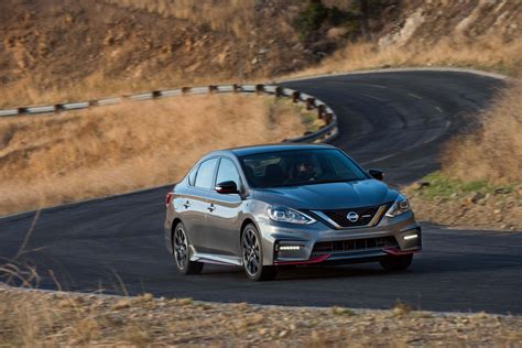 2018 Nissan Sentra NISMO Image. Photo 44 of 61