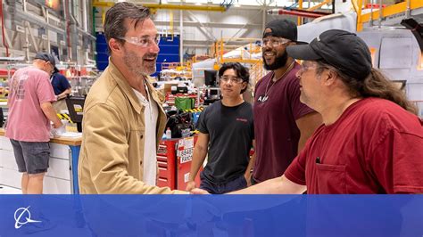 Top Gun S Jon Hamm Visits Boeing Super Hornets YouTube