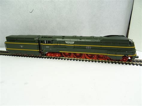 Brawa H Steam Locomotive With Tender Br Streamlined