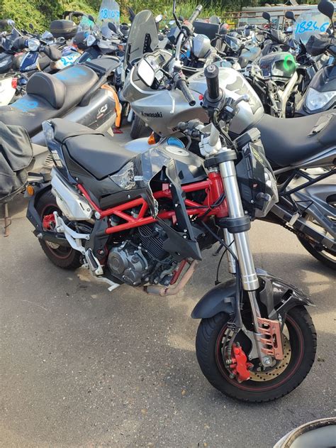 BENELLI Tornado Naked 125 vendu à 800 00 encheres domaine