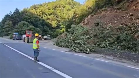 Valea Oltului blocată la mai puțin de o oră de la reluarea circulației