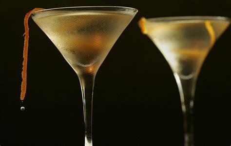 10 Cocktails Every Man Should Know How To Make Artofit