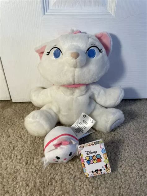 DISNEY STORE ARISTOCATS Core Marie Laying Plush Marie Tsum Tsum LOT