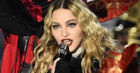 Watch Madonna Perform Take A Bow For The First Time In Years