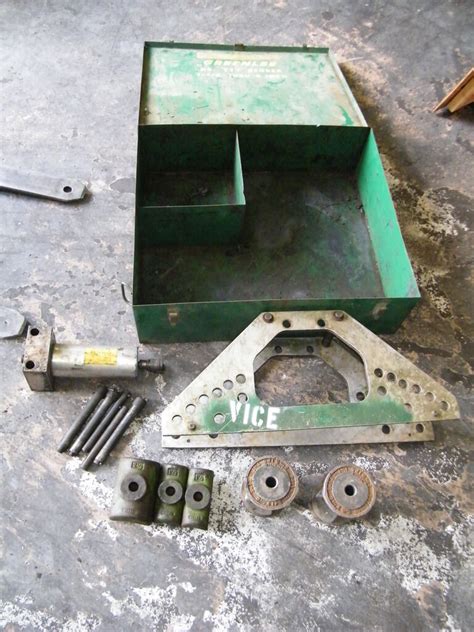 Greenlee Hydraulic Pipe Conduit Bender Model 777 1 14 12 2 Dies