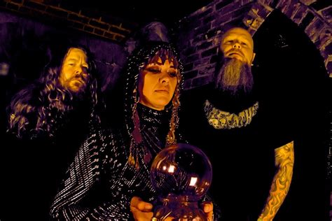 Zaum - Encyclopaedia Metallum: The Metal Archives