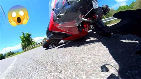 Caduta In Moto Sul Passo Della Cisa Youtube