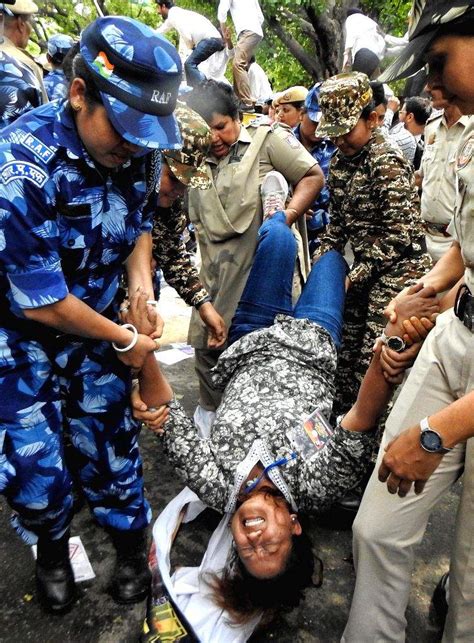 New Delhiindian Youth Congress Activists Protest Against