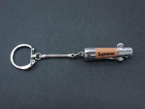 Supreme ‘folding Roach Clipクリップ シュプリーム ウッド キーホルダー ブランド古着の買取販売フォーサイト